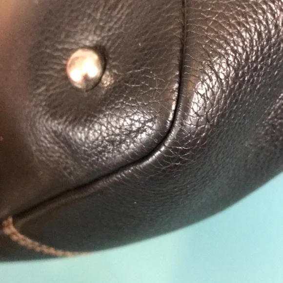 Tignanello black leather square two handle satchel purse - Picture 7 of 15